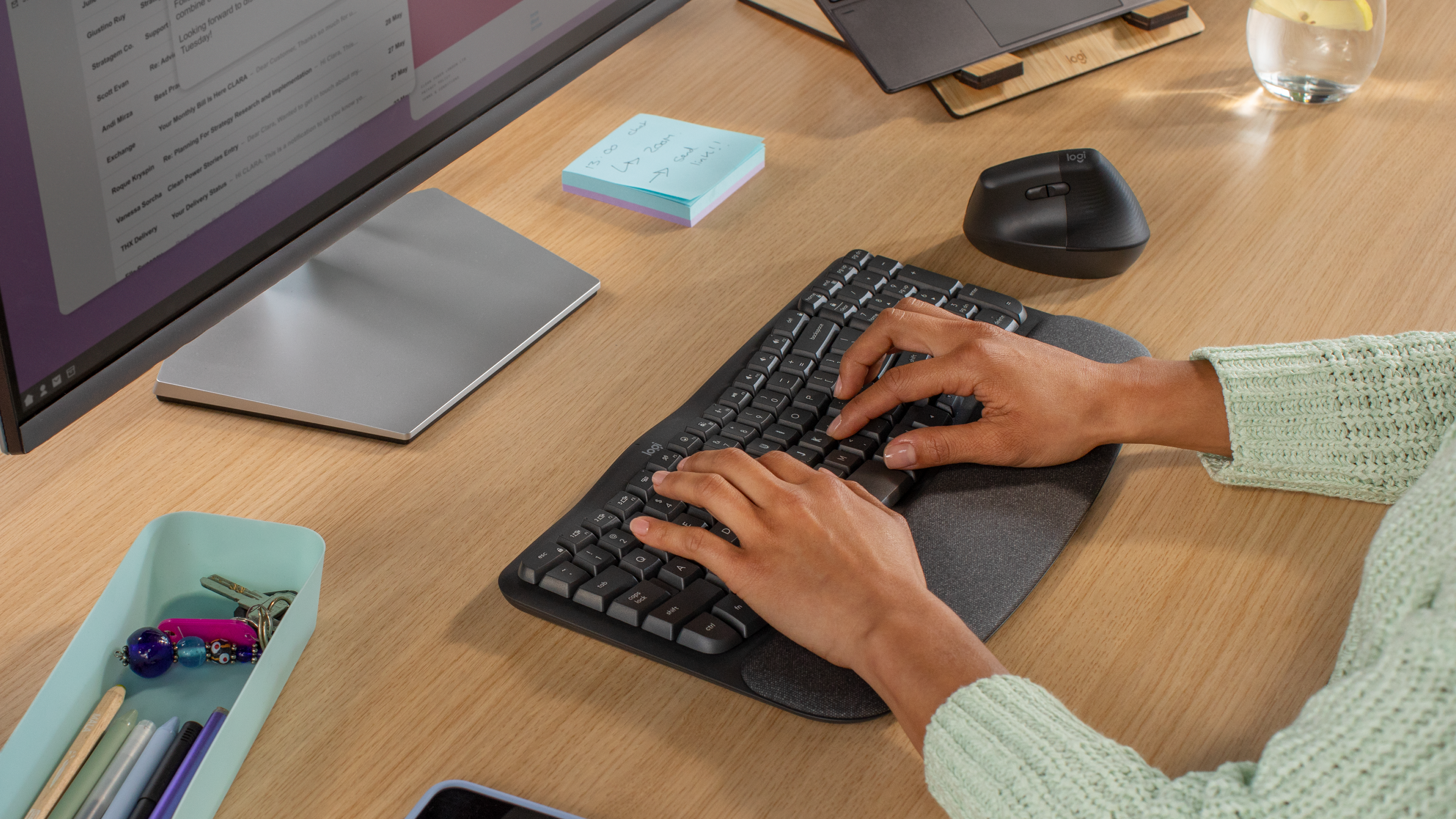 wave-keys-person-using-