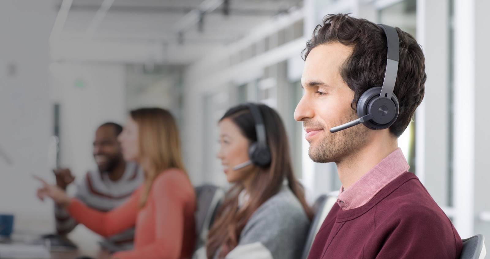 ロジクールzone Wireless マイク付きbluetoothヘッドセット ロジクールzone Wireless マイク付きbluetoothヘッドセット